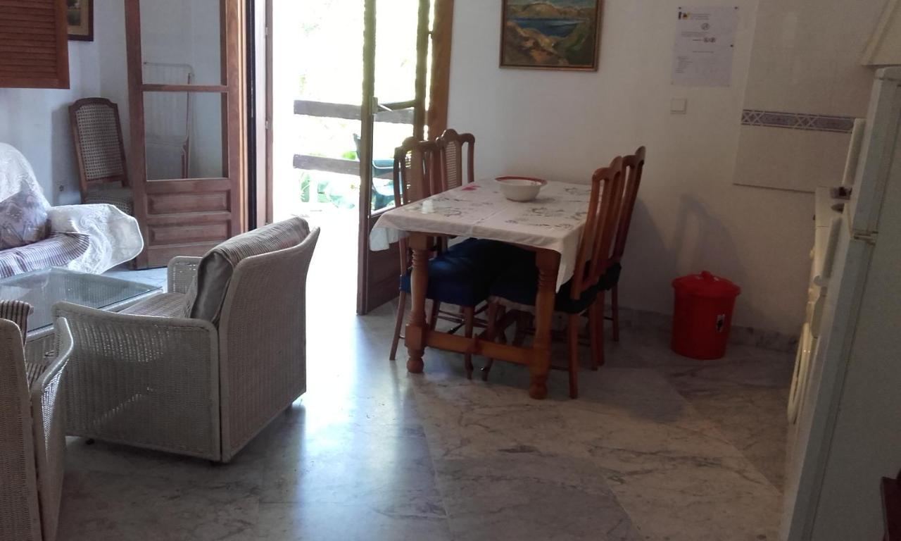 Casa-B- Pequeno Conjunto Adosados Lejlighed La Caleta-Guardia Eksteriør billede
